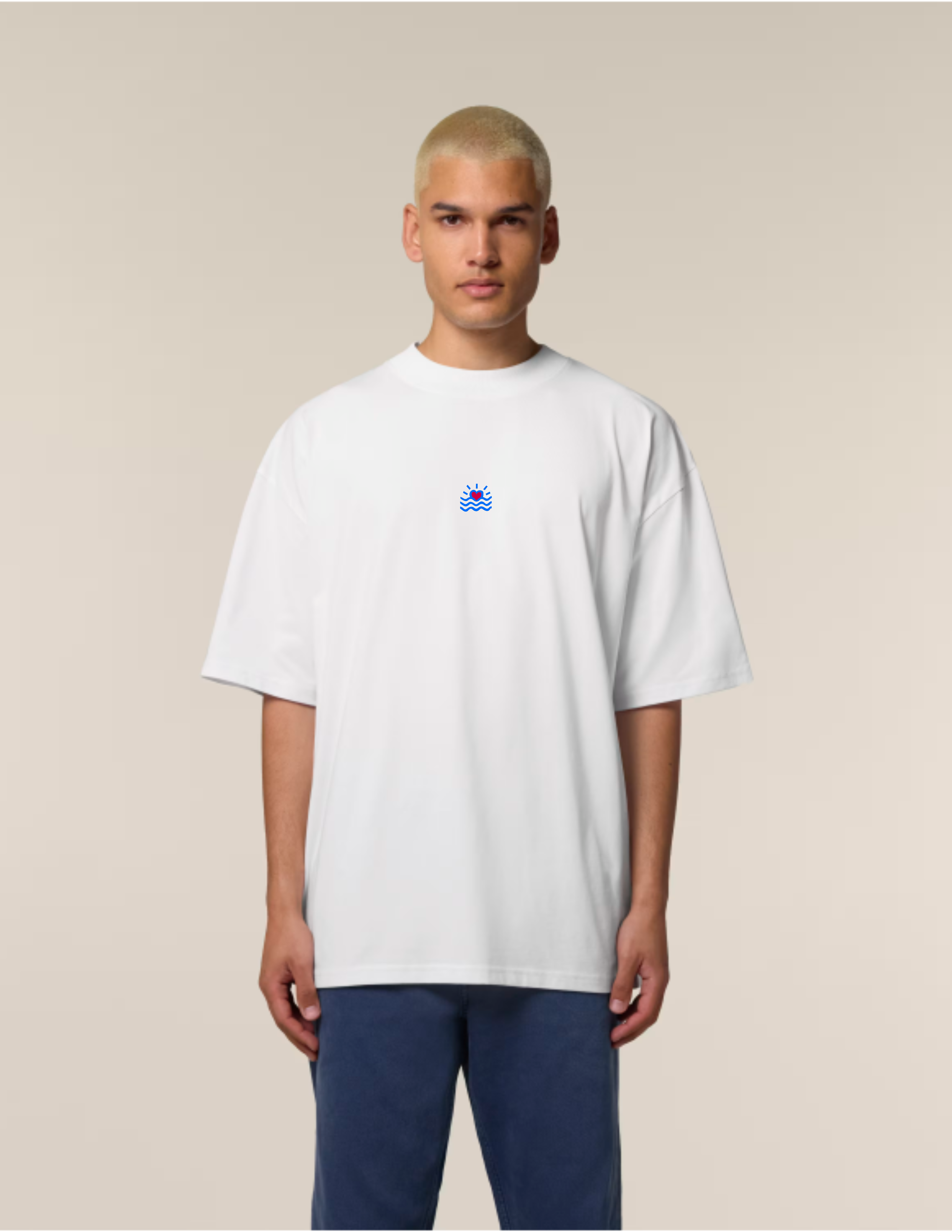 Le T-shirt unisexe surdimensionné à col montant