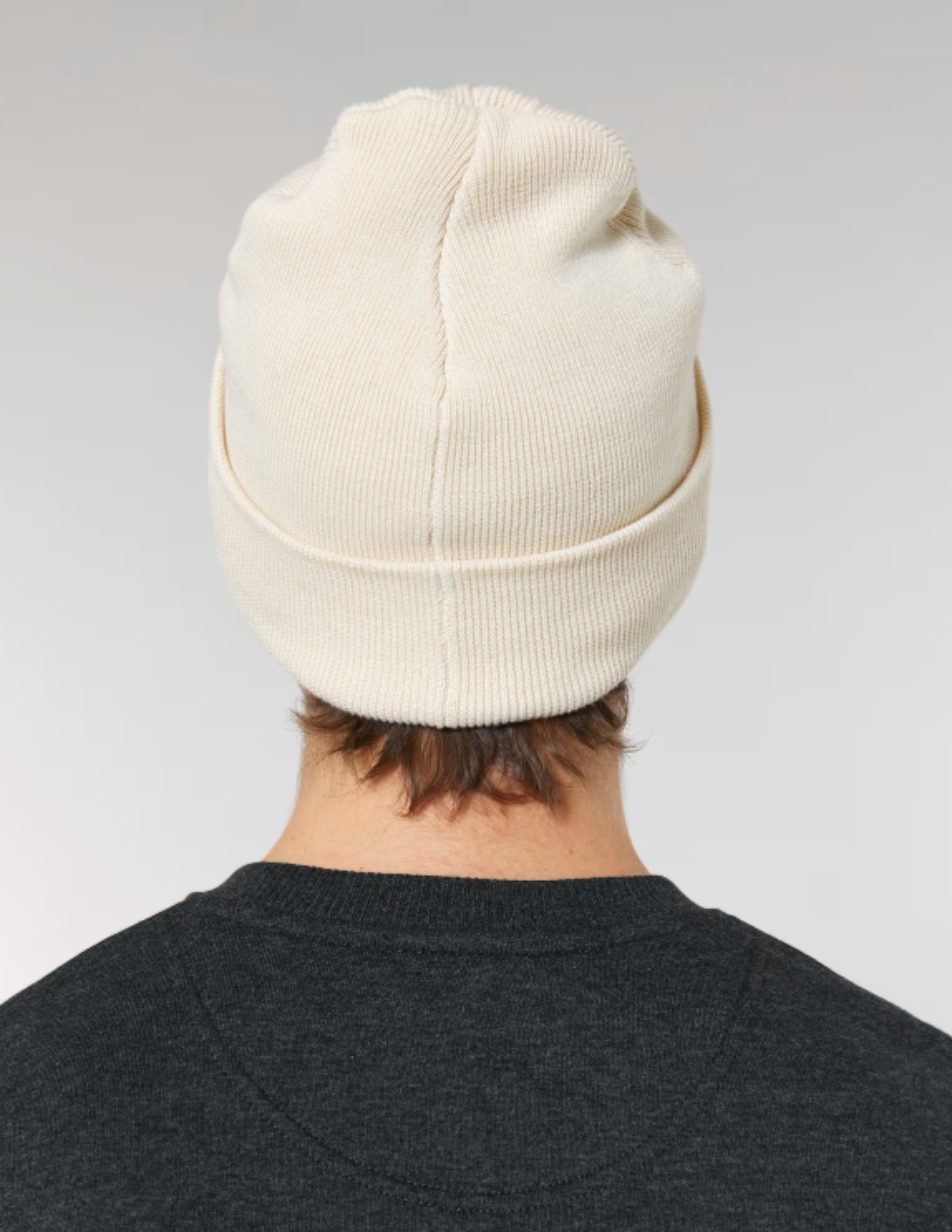 Le bonnet en côtes (unisexe)
